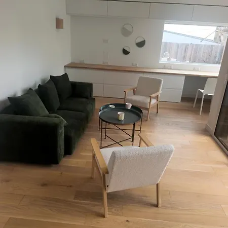 Maison Pres De La